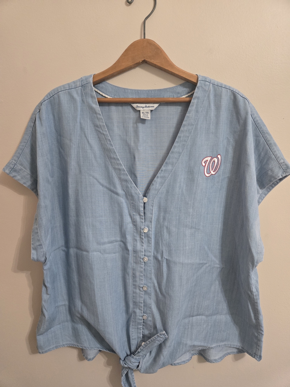 Tommy Bahama Washington Nationals Chambray Tie Front Sleeveless Shirt Womens XL